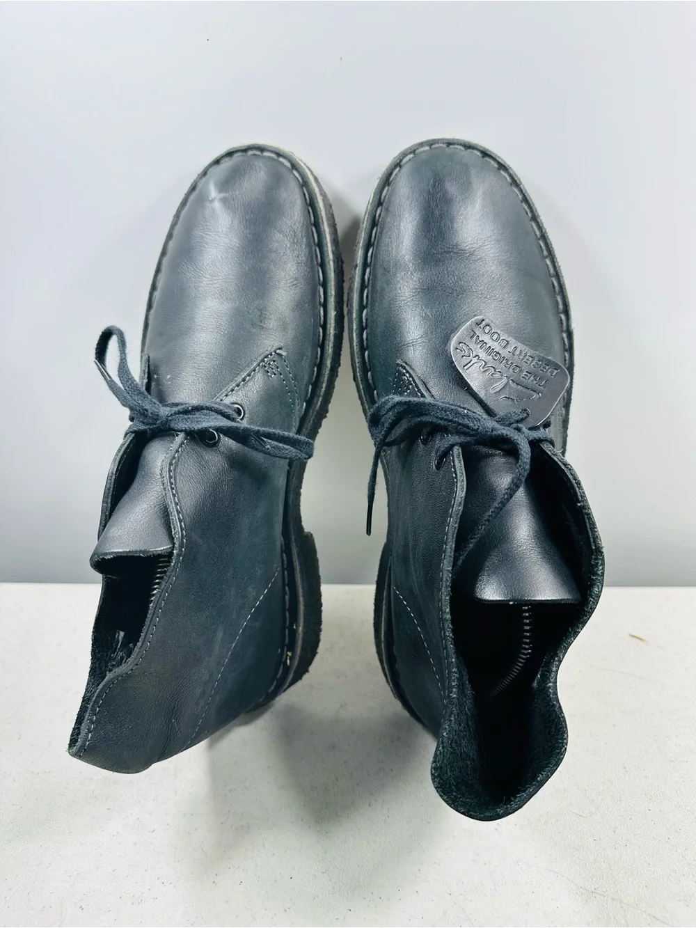 Clarks Originals Gents Black Leather Boots - Size 7,5